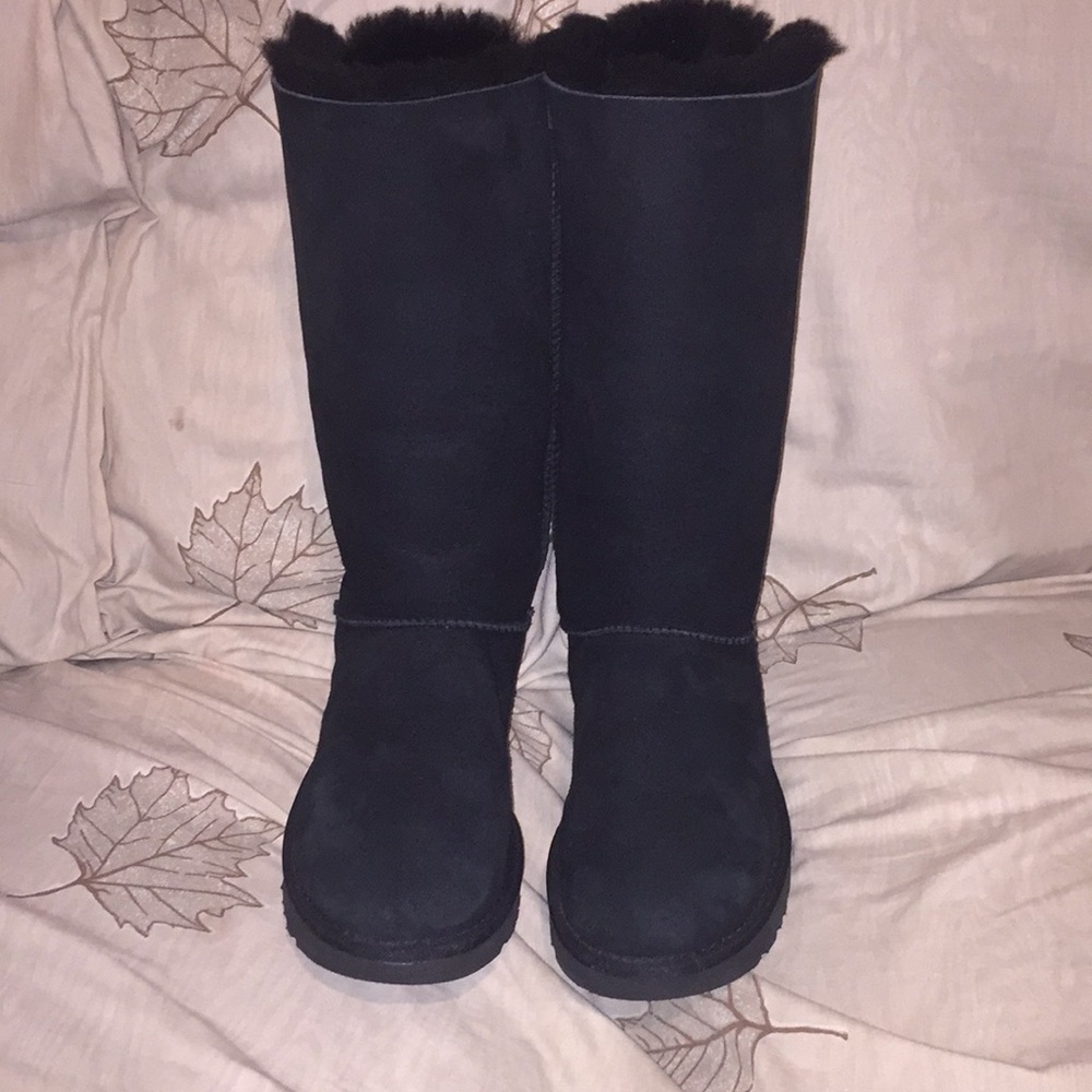 UGG Bailey Bow Tall ll